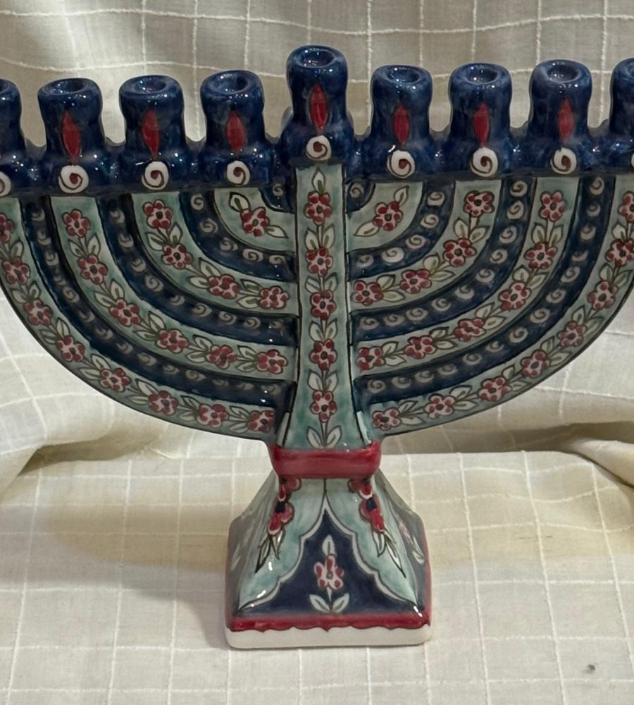 Judaica_hanukia_5