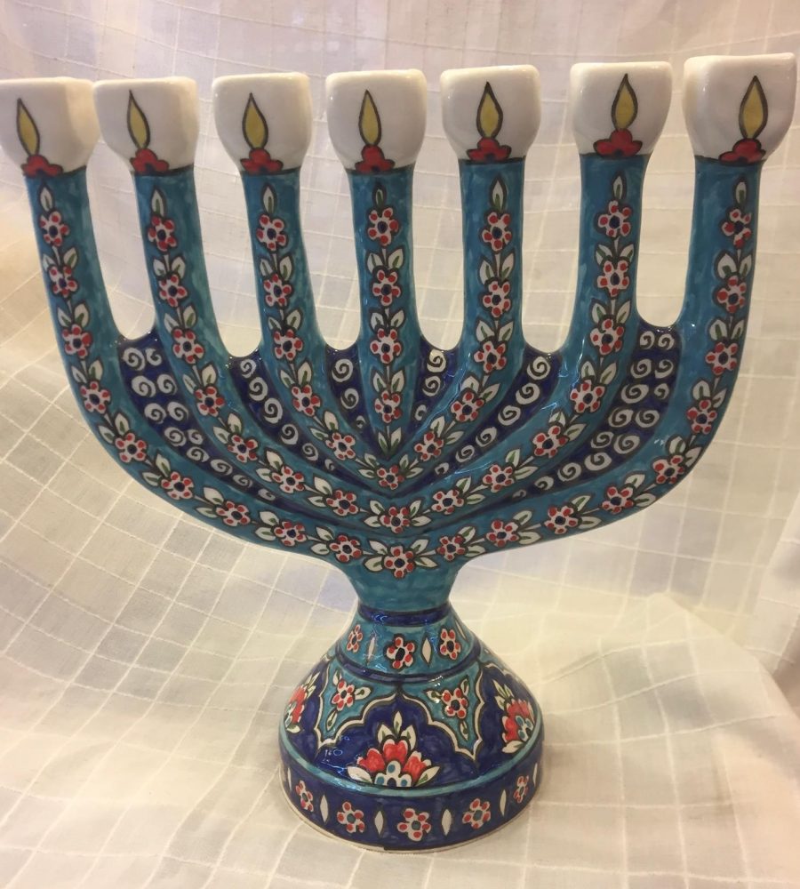 Judaica_Menora_1